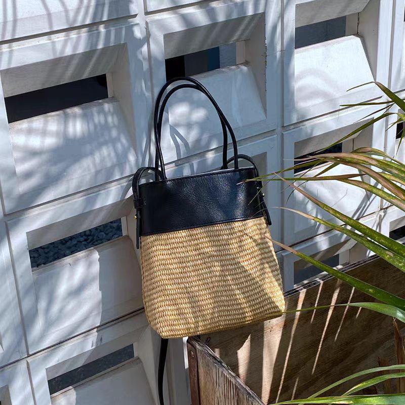 

Summer Straw Beach Bag Retro Patchwork Brown Raffia Bag Tote Designer Women Crossbody Bucket Bag Color Blocking Long Shoulderbag