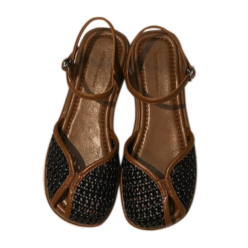 Römische Sandalen Damen Sommerbekleidung 2025 flachsohlige Taschenkopf mit Löchern Schuhe Nische Retro Füße kleiner Rock Schuhe
