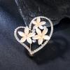 Hochwertige Perlen-Blumen-Anstecknadel für Anzüge für Damen Vielseitiger Kleider-Accessoire-Pin