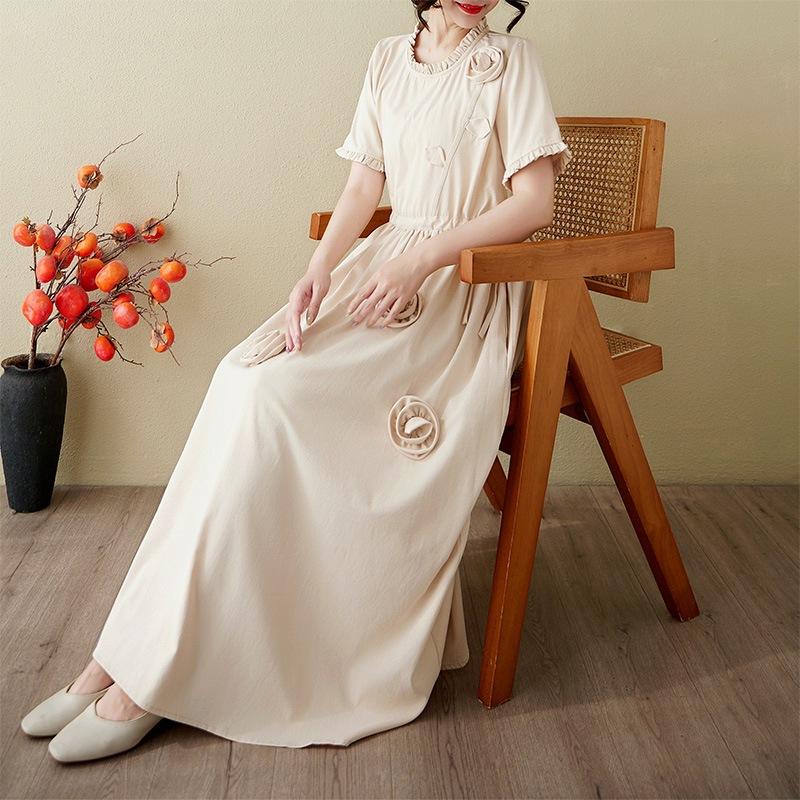 

Сукня жіноча літня 2025 нова великого розміру з бавовни та льону однотонна з коротким рукавом і круглим вирізом, модна сукня з тривимірною вишивкою, що підкреслює темперамент. 2XL абрикосовий