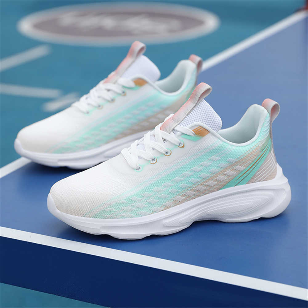 Fashion Knitted Plateforme Red Women's Boot High Sneakers Ladies Running Shoes Sport Sapateneis Portable Tenya Price Tensi