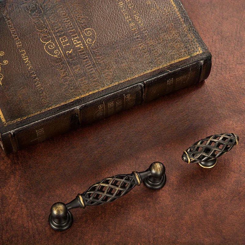 Vintage Antique Bronze Cabinet Handles Hollow Out Birdcage Cabinet Pulls Drawer Knobs Wardrobe Door Pullers Furniture Handle