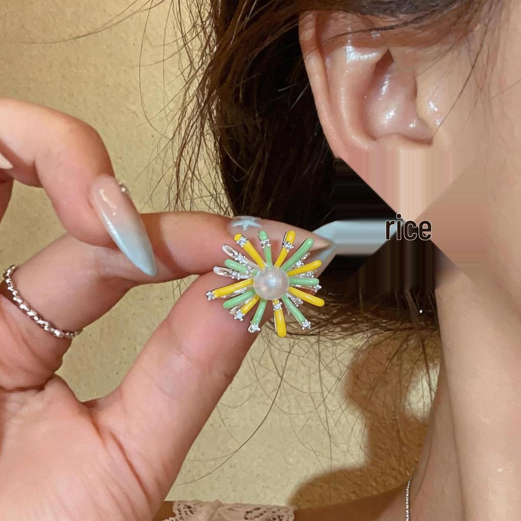 Silver Needle CZ Enamel Pearl Flower Stud Earrings - Personalized, Sweet & Versatile Accessories