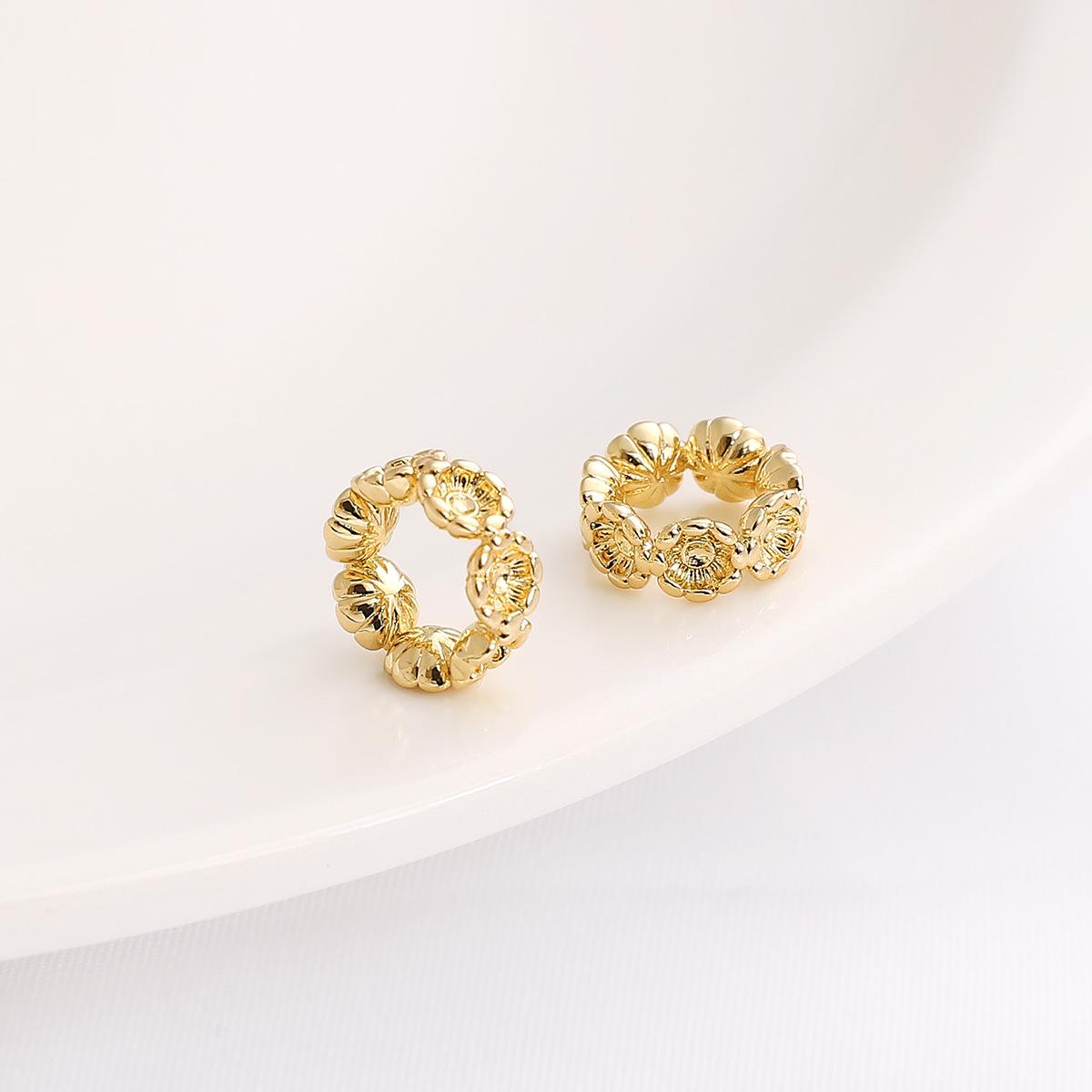 

Разделительные бусины из меди 14 карат с цветками сливы для изготовления жемчужных браслетов и ожерелий