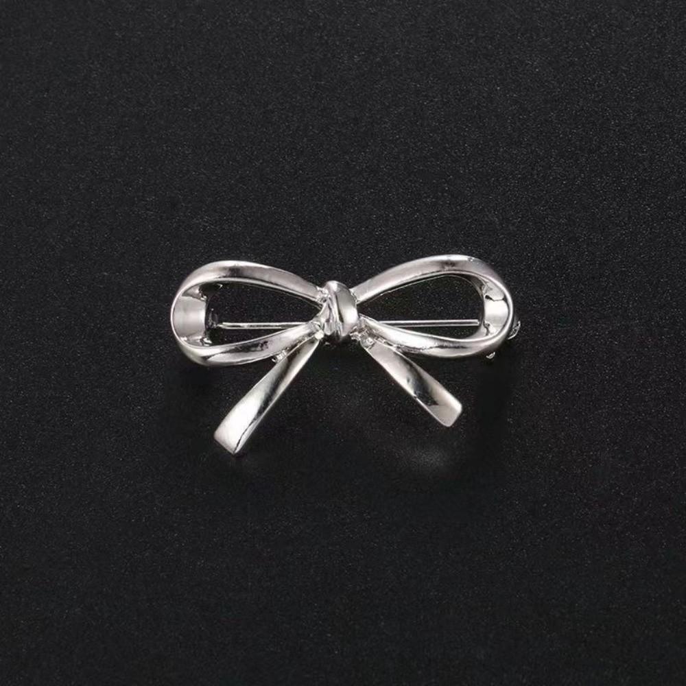 Exquisite Shiny Bowknot Brooch Zinc Alloy Hollow Rhinestones Brooch Small Bow Lapel Pins for Lady Dress
