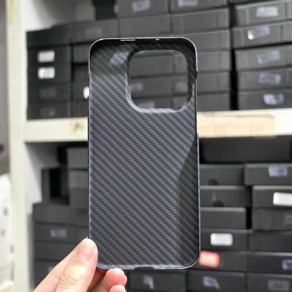 Per OnePlus 15 1+15 Custodia in Fibra di Aramidica Kevlar Magnetica Carbonio Anti-impronte Ultra-sottile Protettiva Resistente