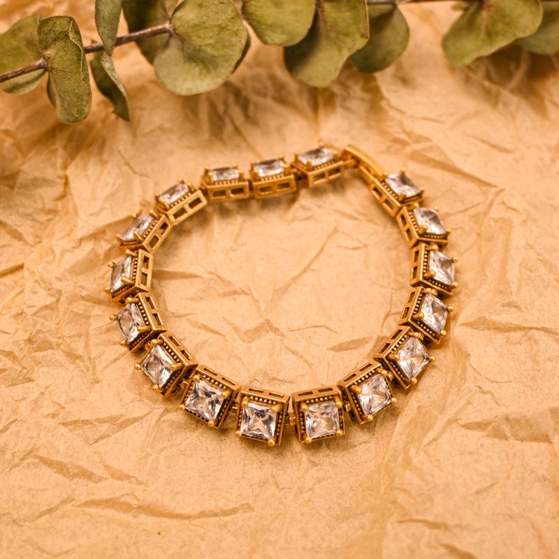 

Винтажный высококлассный квадратный браслет с цирконами: Модные украшения в европейском и американском стиле для женщин