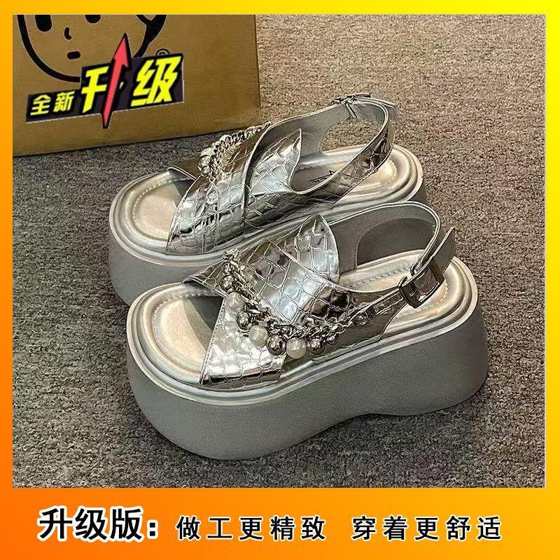 

Wear high-end silver European station muffin sandals beach heightening platform sandals women s 2025 new summer 40