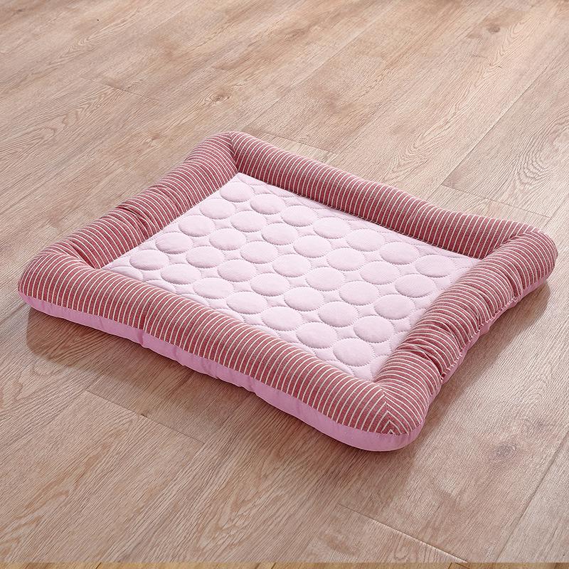Breathable Summer Cooling Pet Mat for Cats & Dogs - Cotton Comfort for Medium & Small Breeds