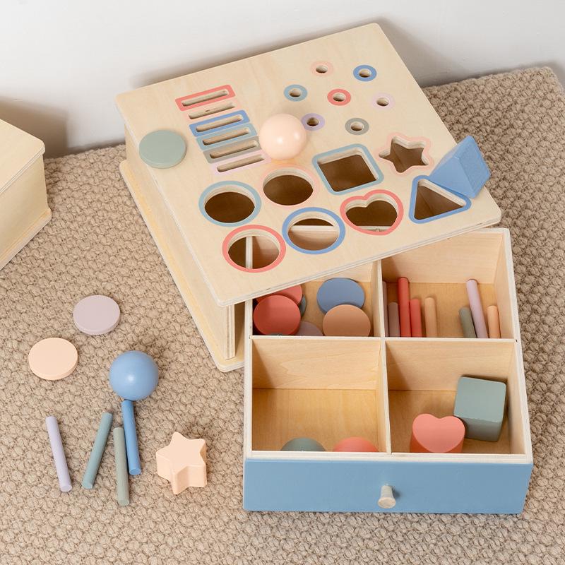 Montessori 4-in-1 Wooden Coin Box: Early Education Toy for Toddler Shape Matching, Sensory Training, and Intellectual Development.