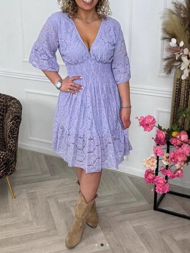 2025 Summer European & American Women's V-neck Lace Bell Sleeve Smocked Waist Short Dress
