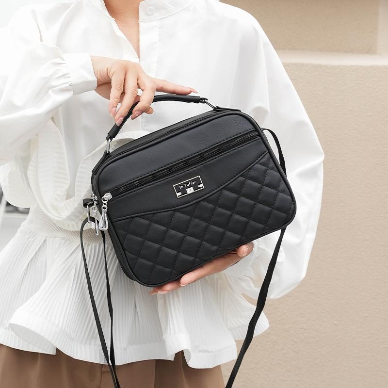 New Handbags  Large Capacity  Women's Multi bag Shoulder Bag  Embroidered Diamond Lattice  Women's Oblique Strap Bag