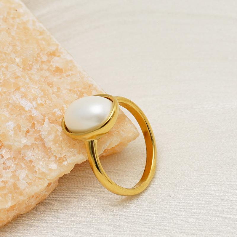 European Retro Pearl Beaded Gold Ring - Elegant Women's Thin Band