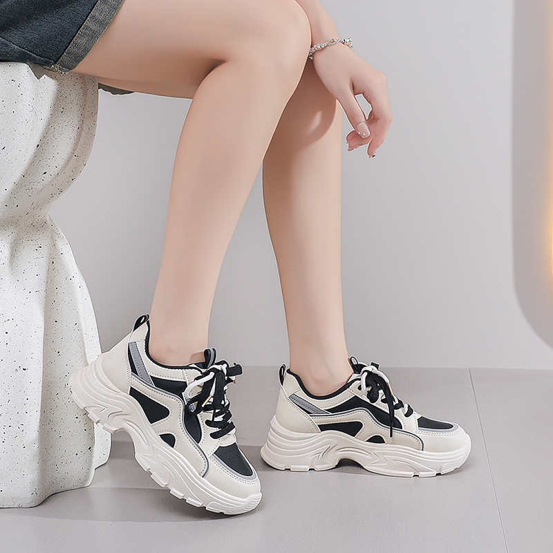 Fashion Autumn-spring Legitimate Leather Women Hike Up Hiking Boots Mountain Shoes Summer Sport Shoes Sneakers Supplies Shouse