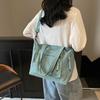 Light And Large-Capacity Nylon Cloth Bag Women'S Leisure Shoulder Commuter Tote Bag Versatile Student Class Messenger Bag