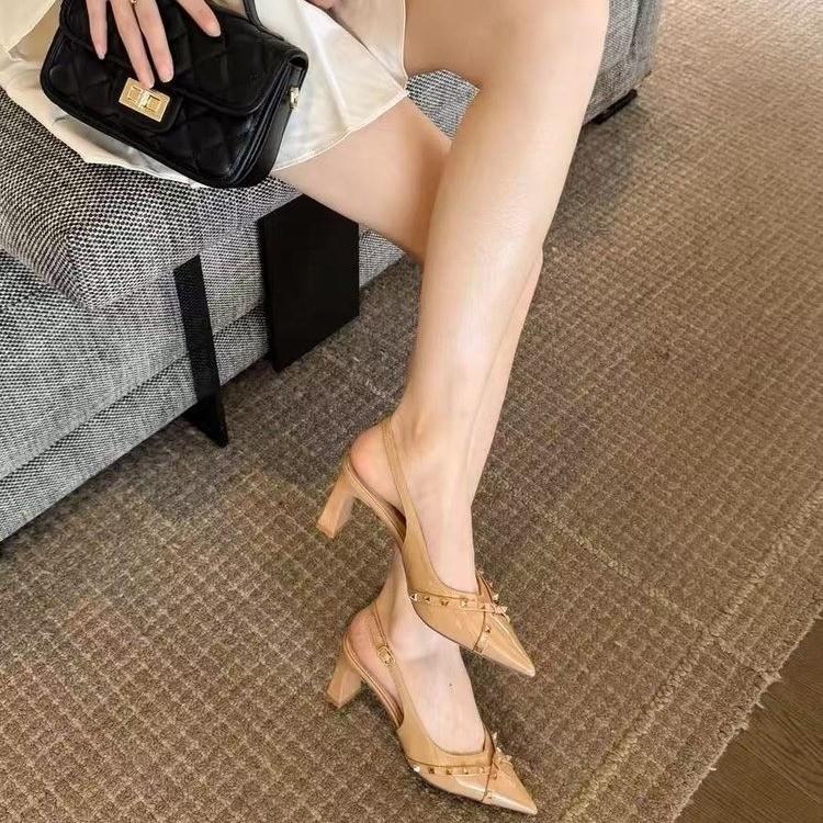 2025 new design pointed tip beautiful soft leather temperament white high heels thick heel nude rivet shoes