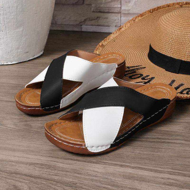 Mode Frauen Sommer Neu Mix Farbe Keilsandalen Mädchen Bequem Rutschfest Strandschuhe Frau PU Leder Plateau Römische Sandalen Mujer