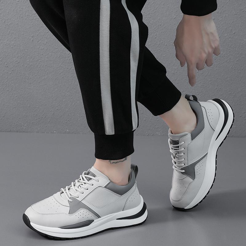 Luxury Brand Male Board Shoes Lightweight Men Casual Flats  Lace Up Outdoor Shoes for Men Vulcanize Shoes Hot Sale Man Sneakers