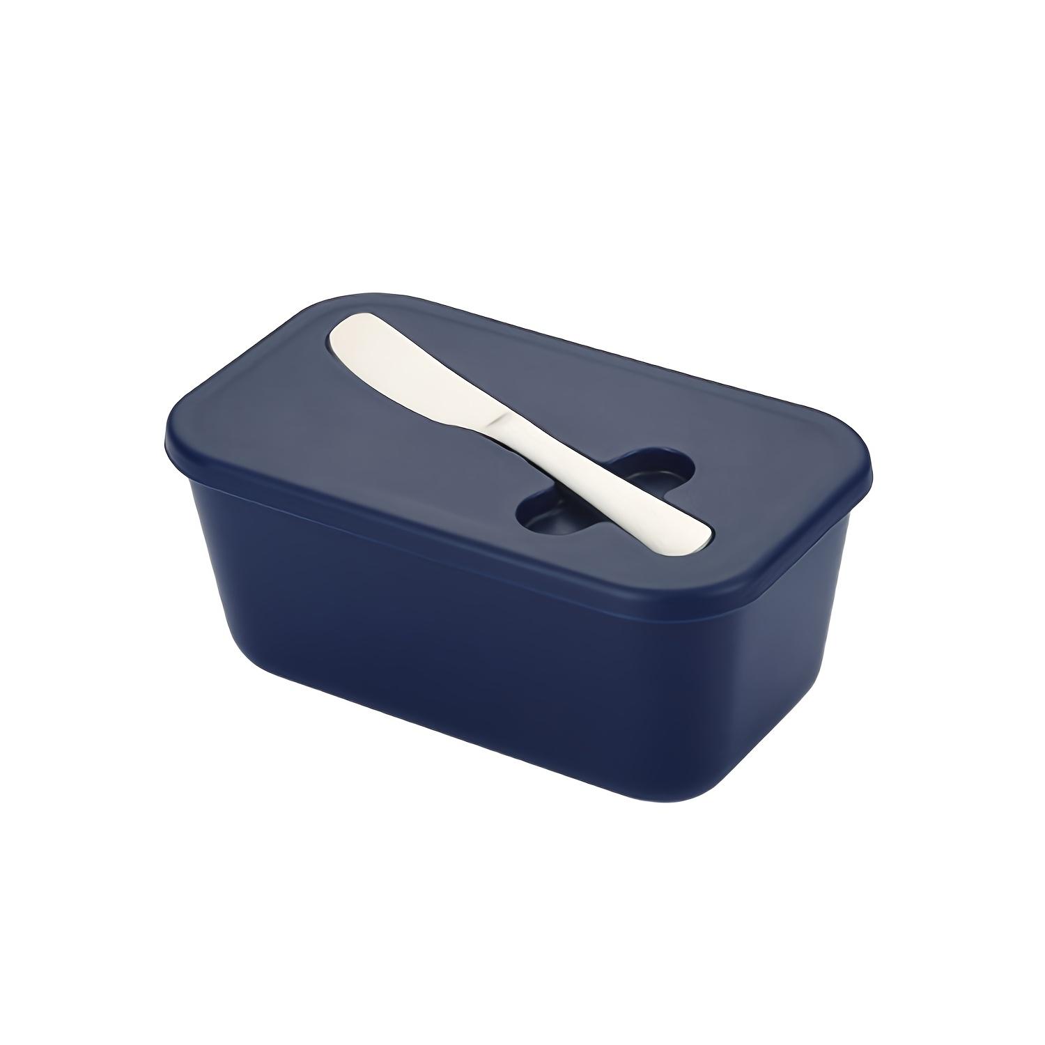 Прочная пластиковая полипропиленовая масленка с крышкой | В комплект входит нож для масла, который легко очищается, герметично закрывает емкость для масла на столешнице или холодильнике, необходимые принадлежности для выпечки темно-синий