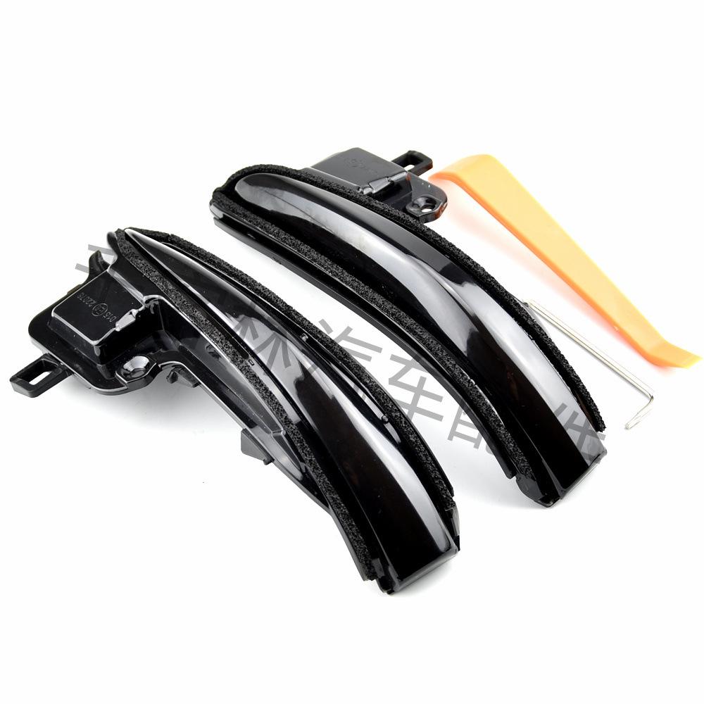 Sequential Turn Signal Light for Toyota RAV4 XA50, Venza, Highlander, and Tacoma Rearview Mirror