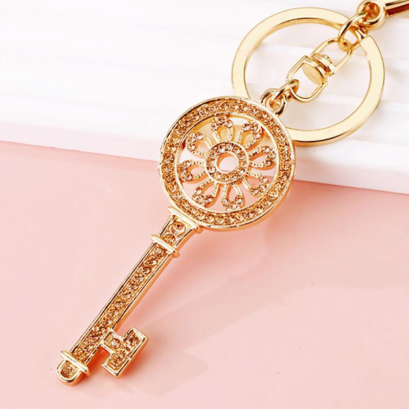 Sparkling Rhinestone Keychain Pendant Chic Accessory For Couples Creative Gift Idea