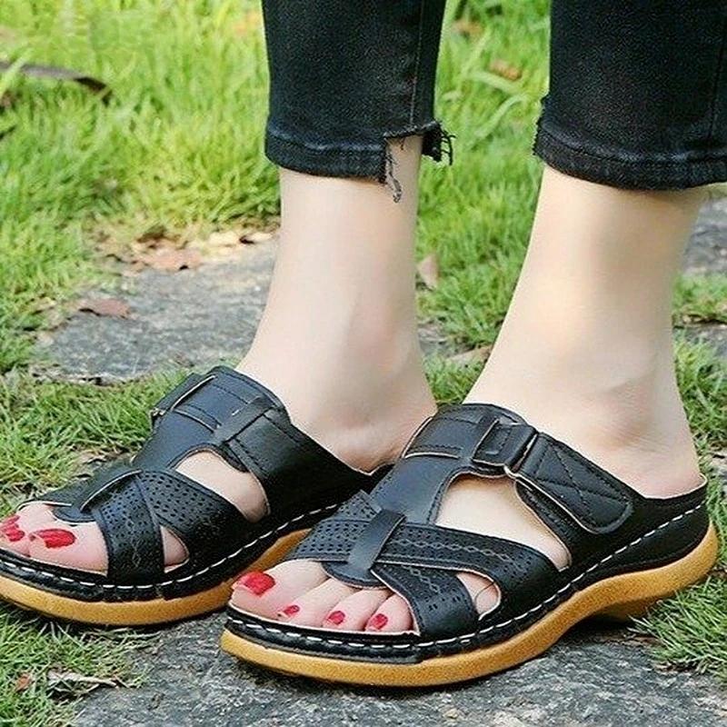 2025 Sommar Kvinnor Kilsandaler Premium Ortopediska Öppen Tå Sandaler Vintage Halkfri Läder Casual Kvinnliga Platåskor Retro