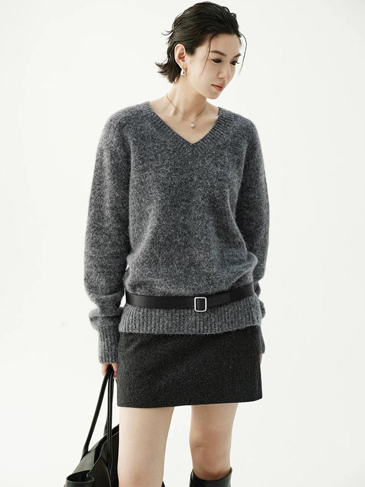 Wen Jiu Wool A-line Mini Skirt: Women's Slimming Short Plush, Winter Minimalist Style