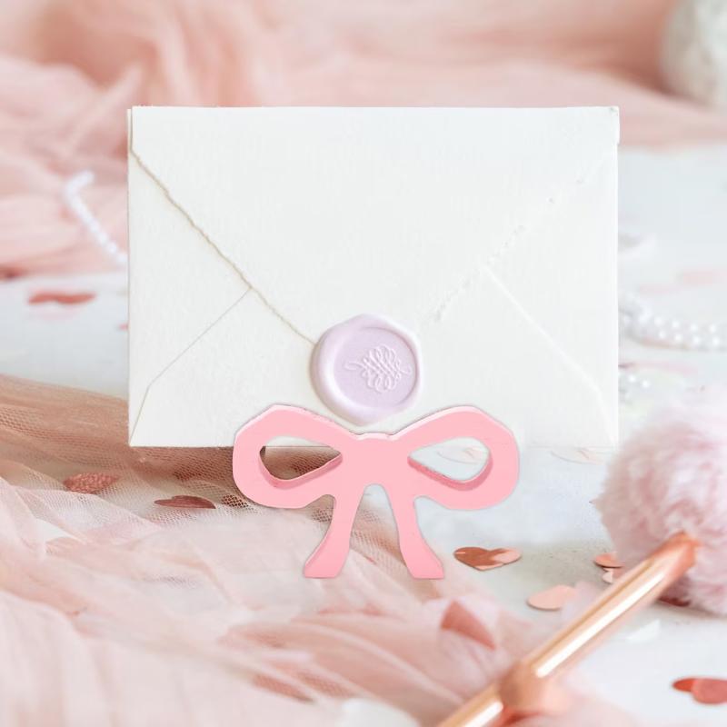 2/4Pcs Pink Bow-Tie Wooden Menu Holders Table Number Holders Cute Business Card Display Stand