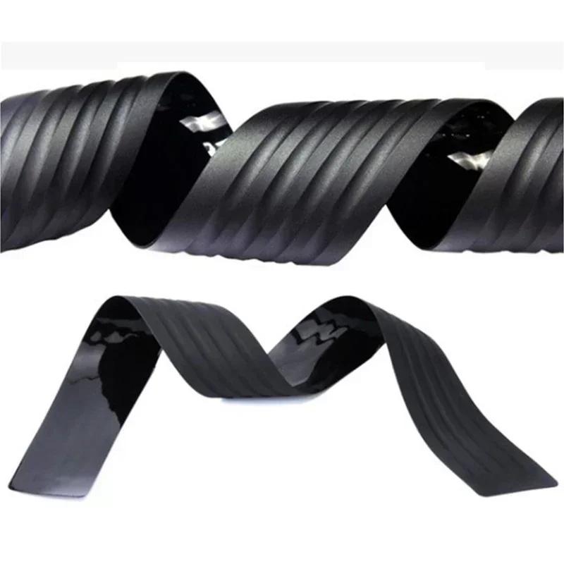 Rear Bumper Guard Protector for Car Universal Black Rubber Scratch-Resistant Non-Slip Trunk Door Protector for Most Cars
