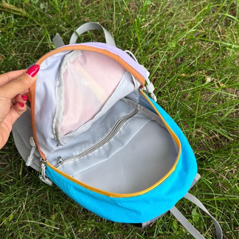 Schoolbag Japanese INS new dopamine series lightweight sports backpack, couple's outdoor hiking energetic hiking bag
