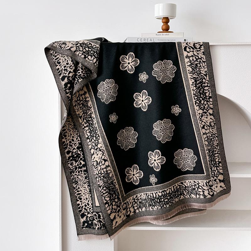 imitation cashmere mesh flower plaid retro texture printing double-sided warm scarf shawl outside