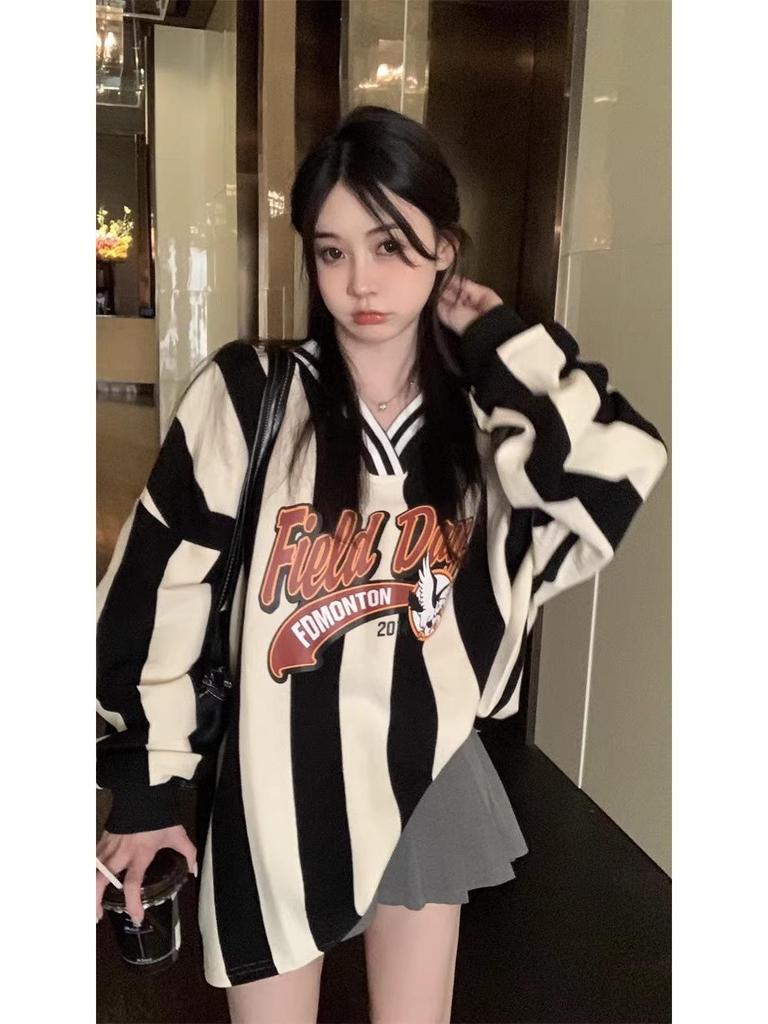 Women's V-Neck Striped Baseball Colorblock Sweatshirt - Sporty, Casual, Long-Sleeve Spring 2025 Style