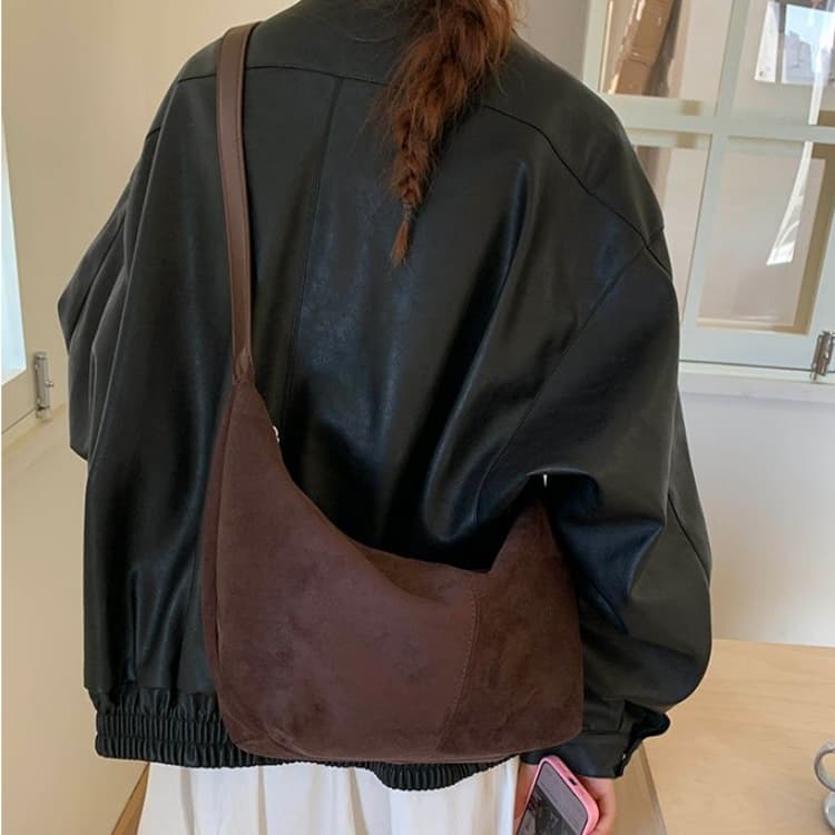 2025 new retro one-shoulder dumpling bag