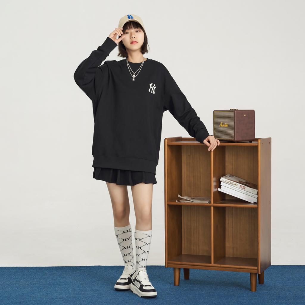 MLB New York Yankees Vintage Floral Crewneck Sweatshirt Unisex sweatshirt Black 3AMTM0831-50BKS