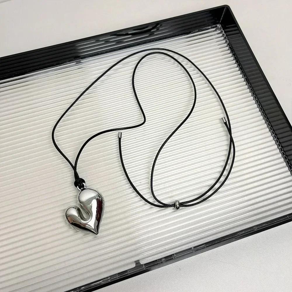 Simple Oval Choker Necklace Wax Rope Alloy Pendant Necklace Long Women's Jewelry Women