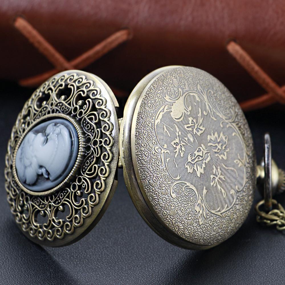 Retro Women's Head Stone Relief Quartz Pocket Watch Bronze Pendant Necklace Chain Universal Fob Watch for Boys and Girls XH004