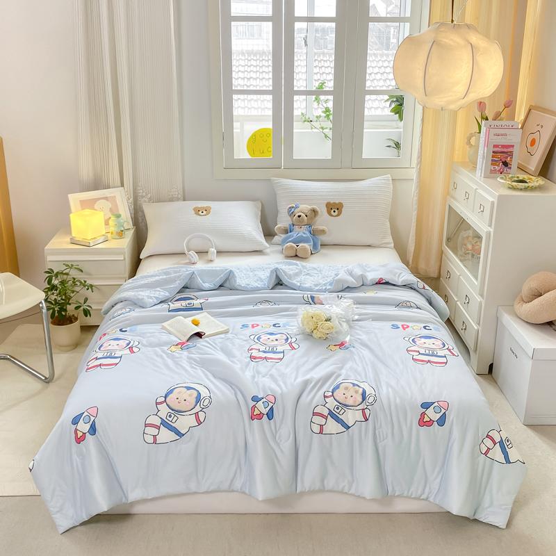 Cartoon Rainbow Bear Summer Quilt 100% Cotton Air Conditioning Thin Quilt for Kids Teens Multi-functional Nap Quilted Quilt
