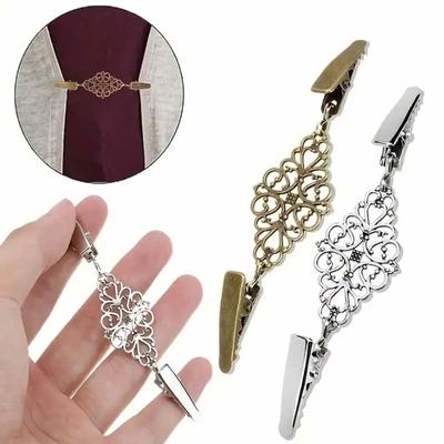 Vintage Cardigan Clip Shawl Sweater Collar Cape Clip Geometric Hollowing Blouse Button Clothing Decorations Brooch Pins