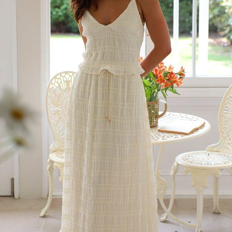 

Elegant Summer Hot Pure Color Elegance Chiffon Sling Long Tiered-Ruffle Dress Easiest for Match Ruched Lace Long Dress Suit White L