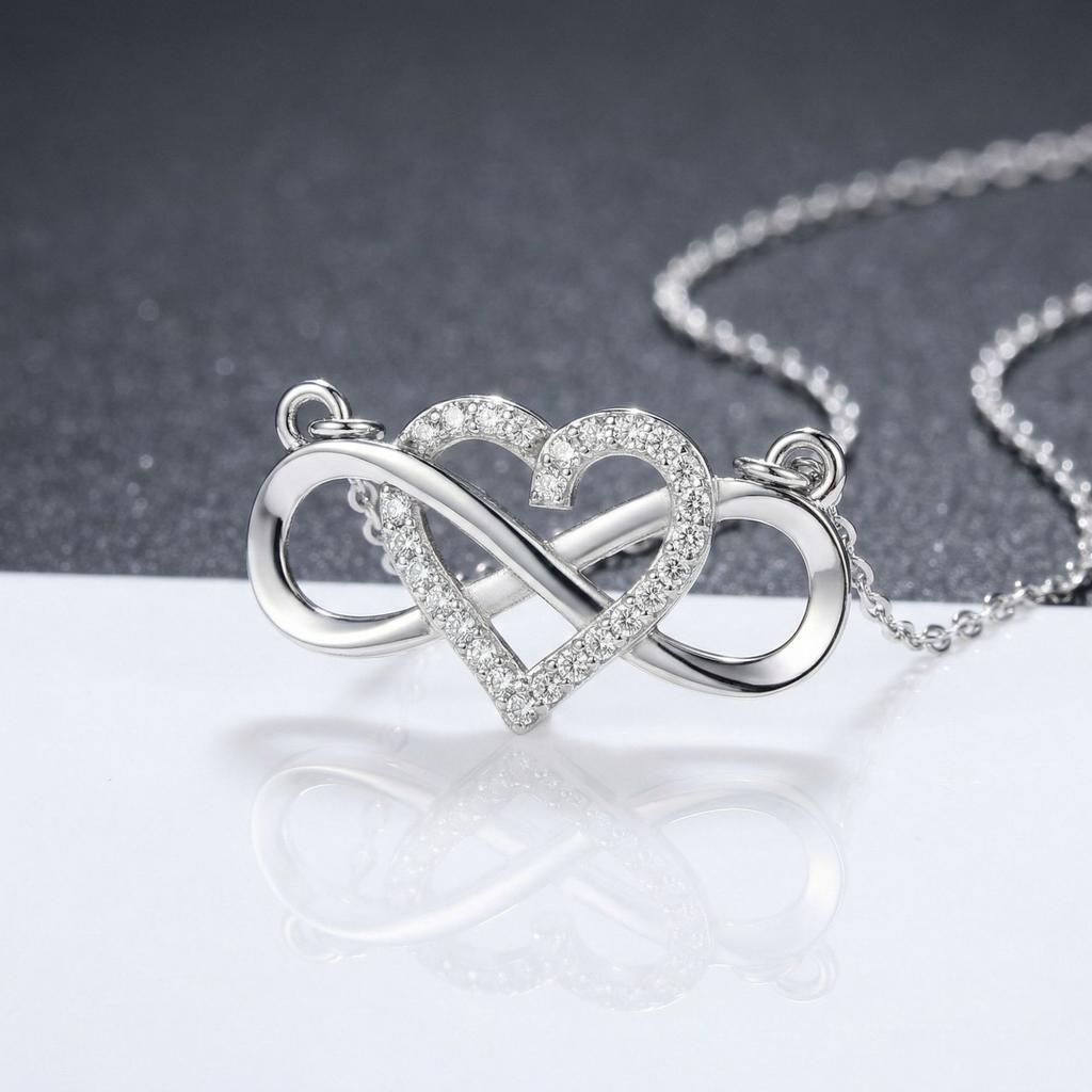 Popular Jewelry, Love 8-character Synthetic Zircon Necklace, Heart-shaped Pendant, Neck Chain, Niche High-end Necklace, Wholesale.