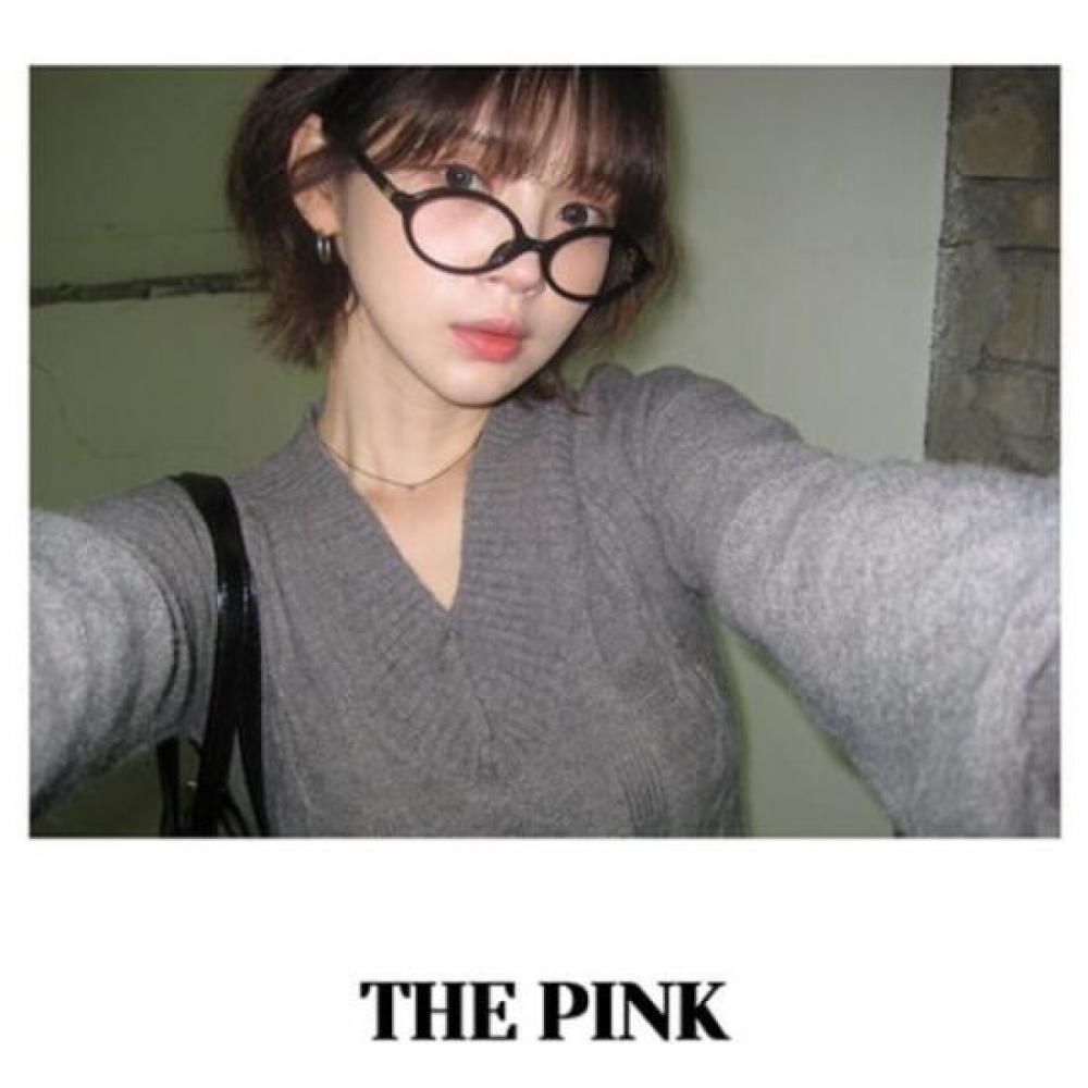 The Pink Slim Fit V Neck Cabled Long Knit