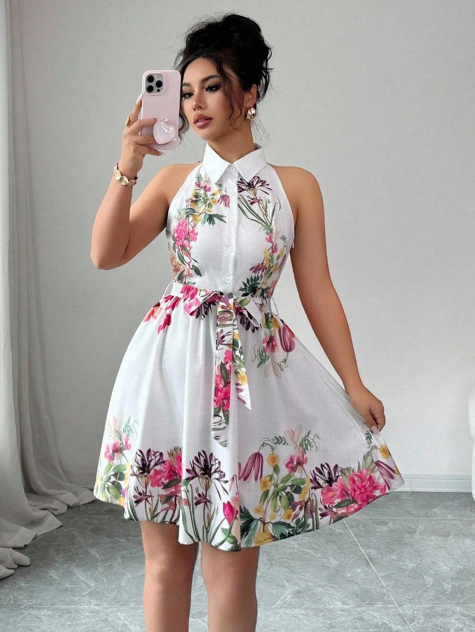 Women s Floral Halter Neck Dress with Button Front and Tie Waist S белый
