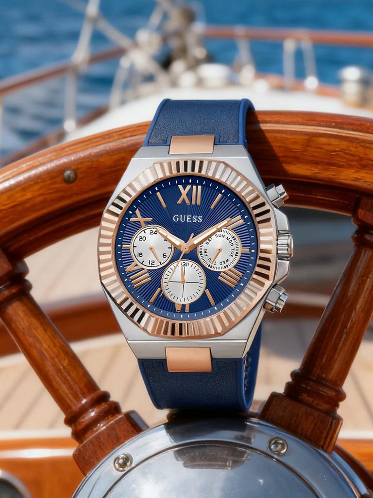 Schwarze Lederuhr, dezente Luxusuhr für den Vatertag