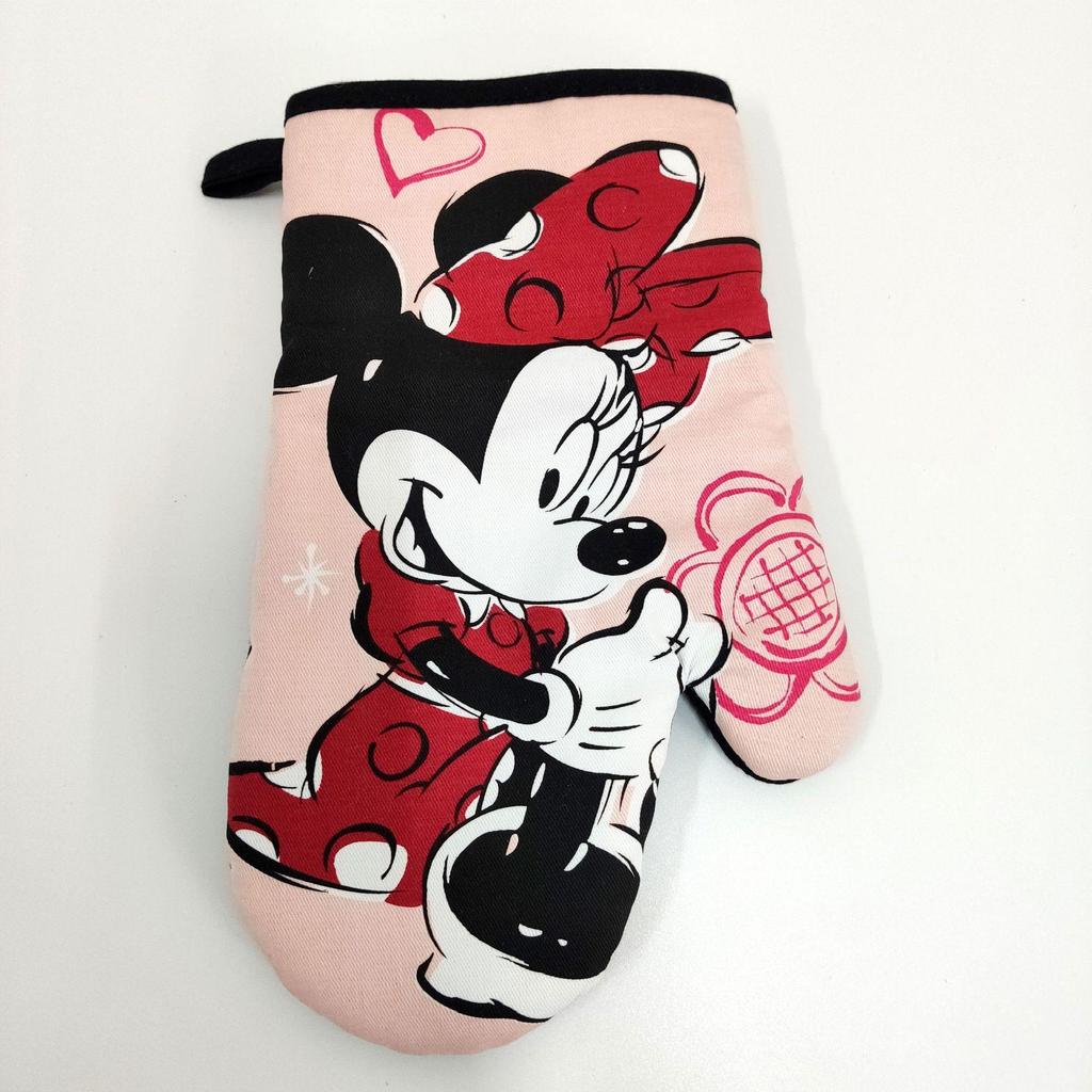 Minnie & Mickey Mouse Cartoon Heat-Resistant Gloves for Kitchen Baking and Microwave Use