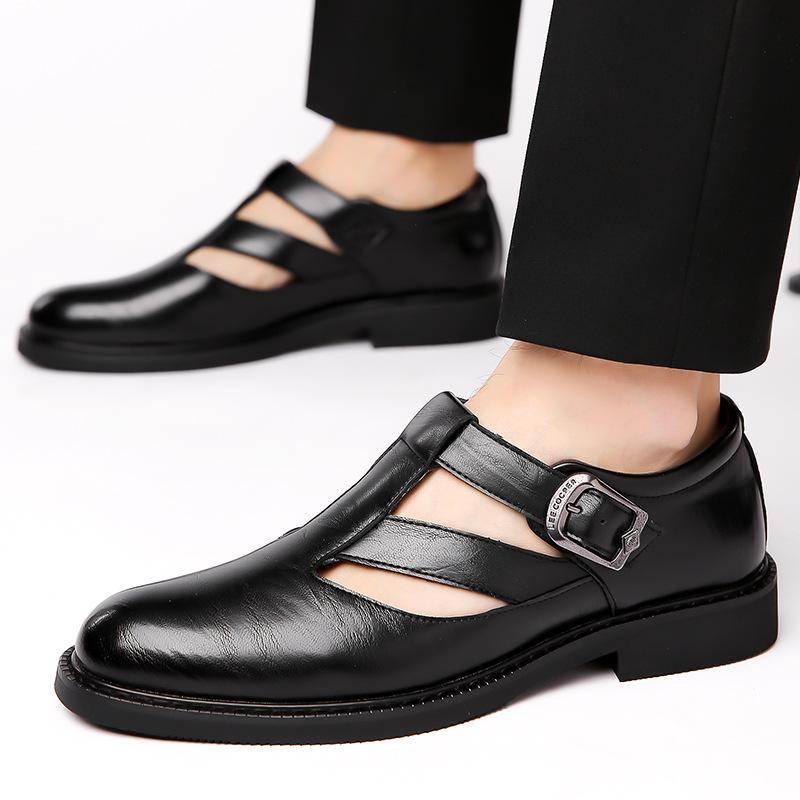 2025 New Roman Casual Sandals for Men Soft Leather Non-slip Outwear Leather Sandals Summer New Buckle Designer Shoes Male