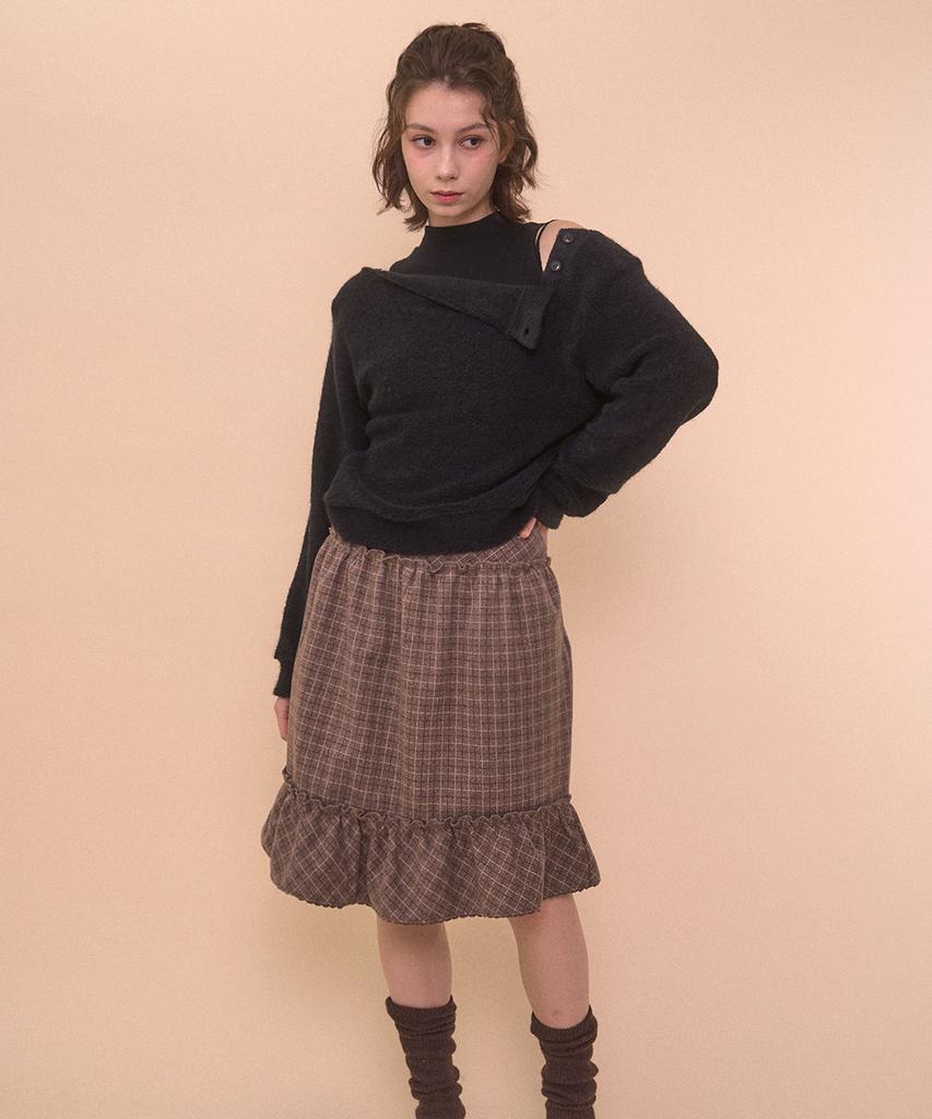 BELLIALEU Fuzzy Boat Neck Knit-Black