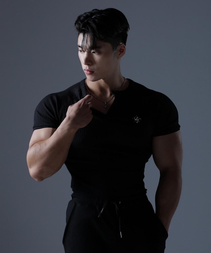 CARMID Henley Neck Muscle Fit Ribbed Knit Short Sleeve T-Shirt