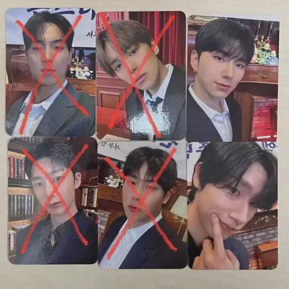 

Monsta X 10th Anniversary Photocard Hyun