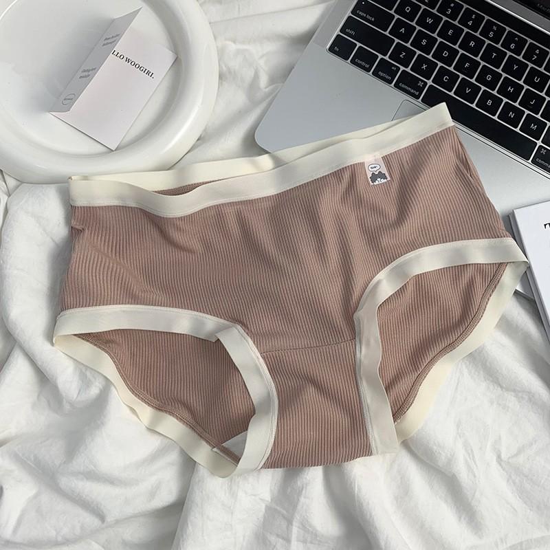 Seamless Mid Waist Comfortable Panties Sweet Cream Colored Women’s Panties