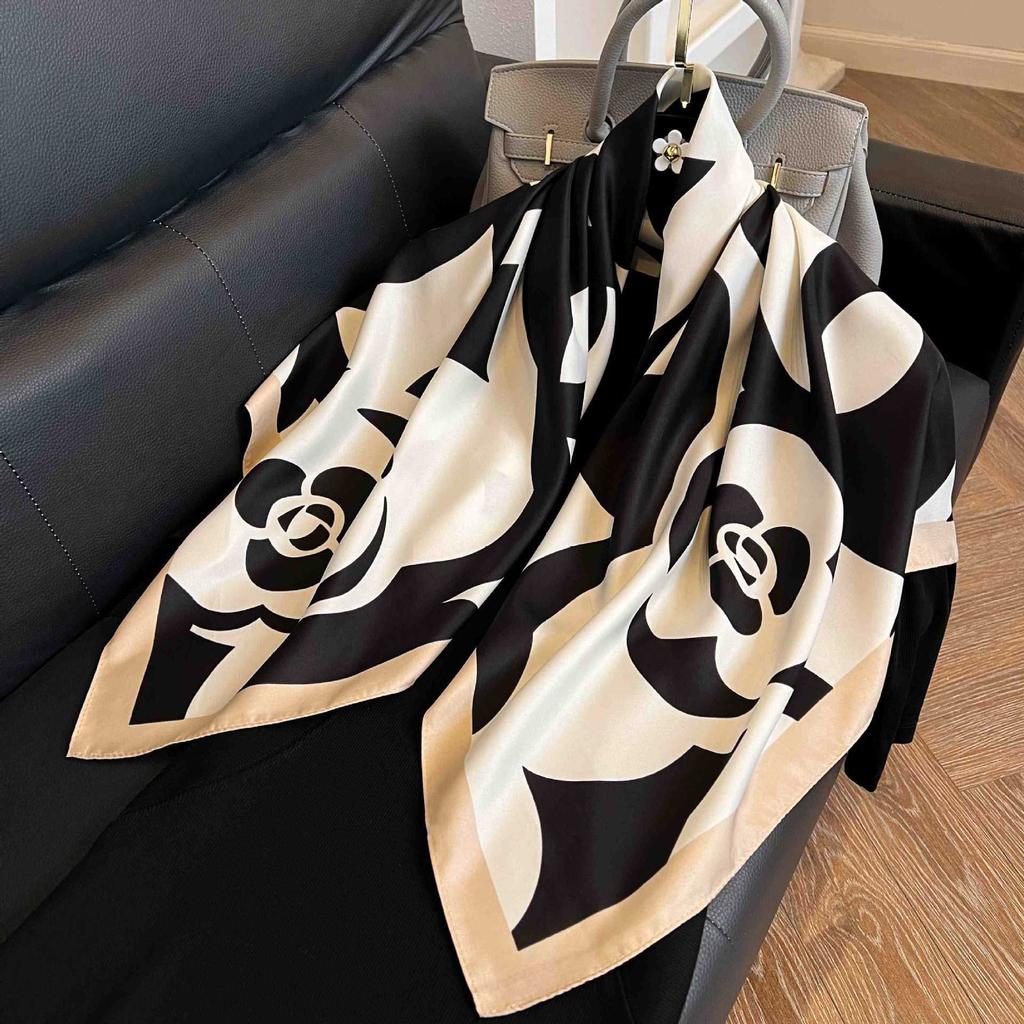 91Cm square scarf silk scarf women's new literary and fashion scarf accessories autumn and winter retro versatile shawl